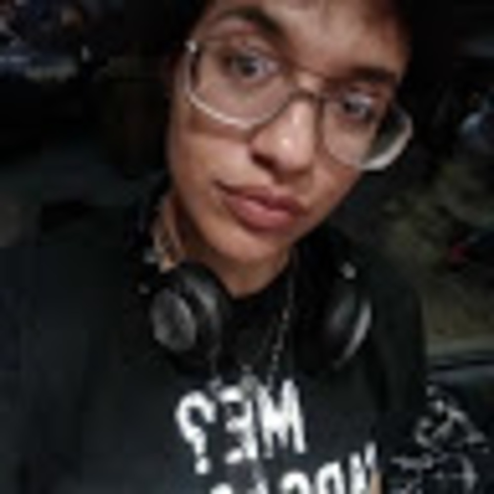 Meet your Posher, Ivette